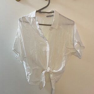 Renuar White Tie-Front Short Sleeve Blouse